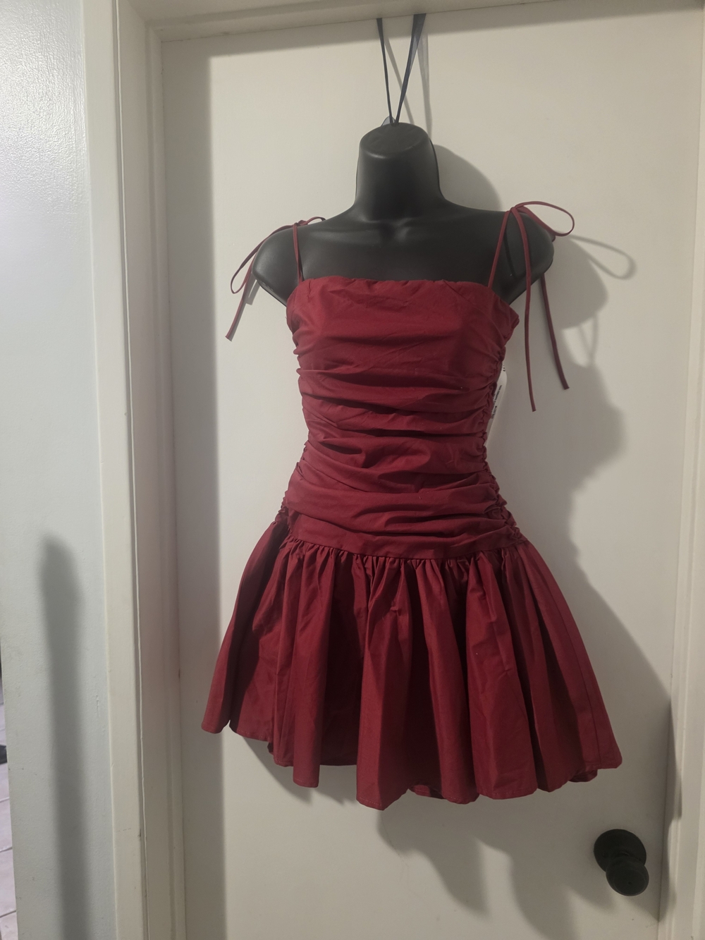 Lucy in the Sky Crimson Ruched Tie-Shoulder Mini Dress Xs